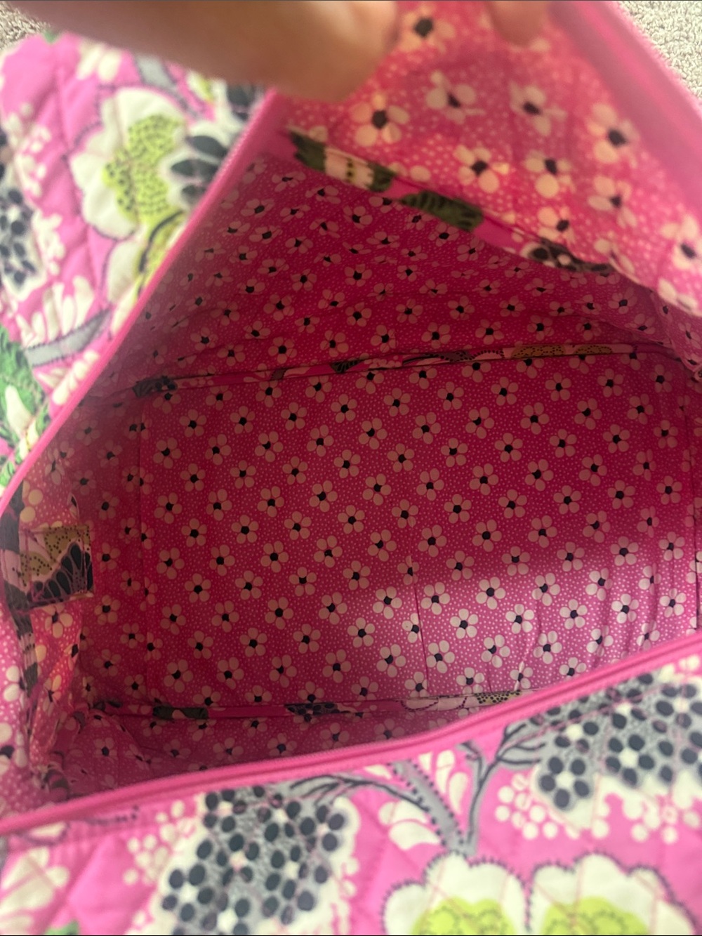 Vera Bradley Quilted Pink Floral Travel Duffel Bag - Picture 4 of 4